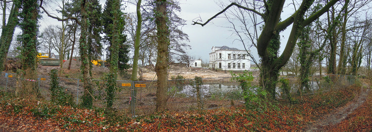 Huize Klingebeek na kaalslag park